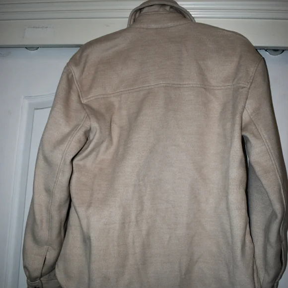 Abercrombie & Fitch Cozy Shirt Jacket - Picture 5 of 9
